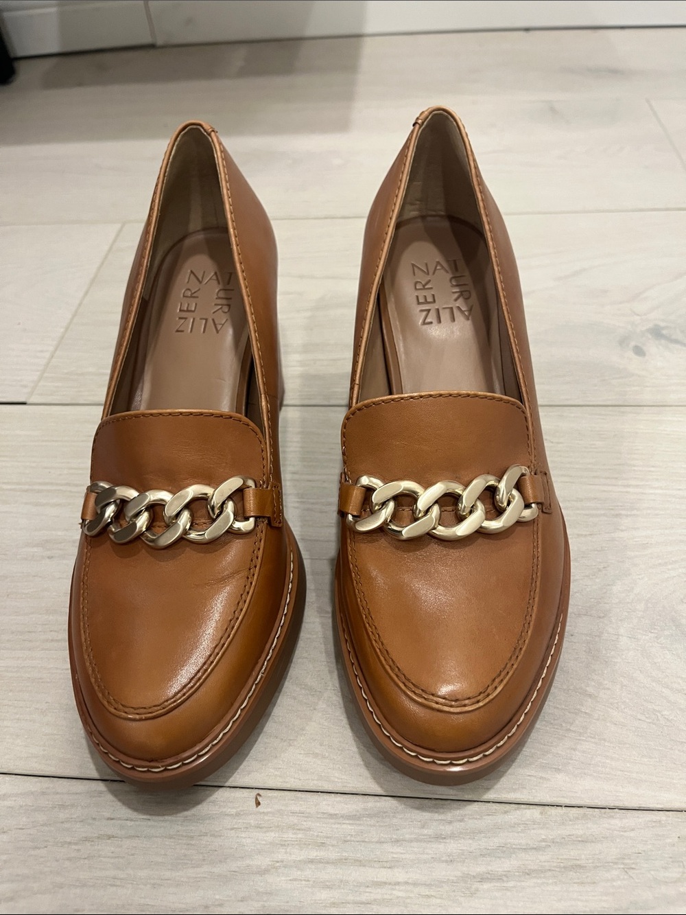 Naturalizer Cognac Leather Loafers with Gold Chain Never Worn